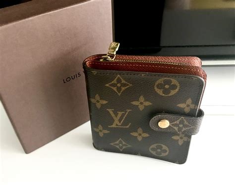 louis vuitton zip wallet small|Louis Vuitton small zippy wallet.